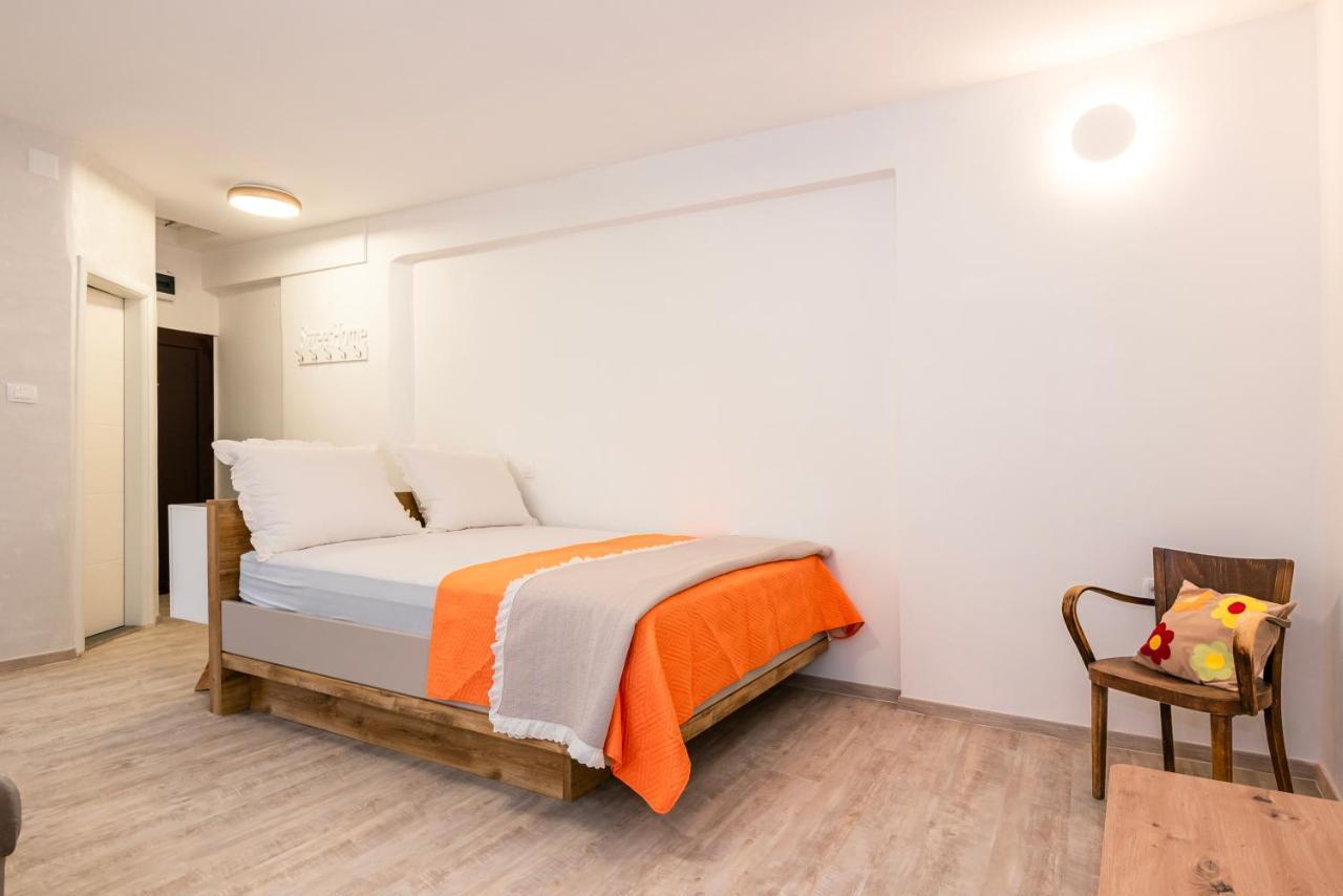 Studio Apartman Max Center Of The Old Town Free Parking Beautiful View Šibenik Extérieur photo