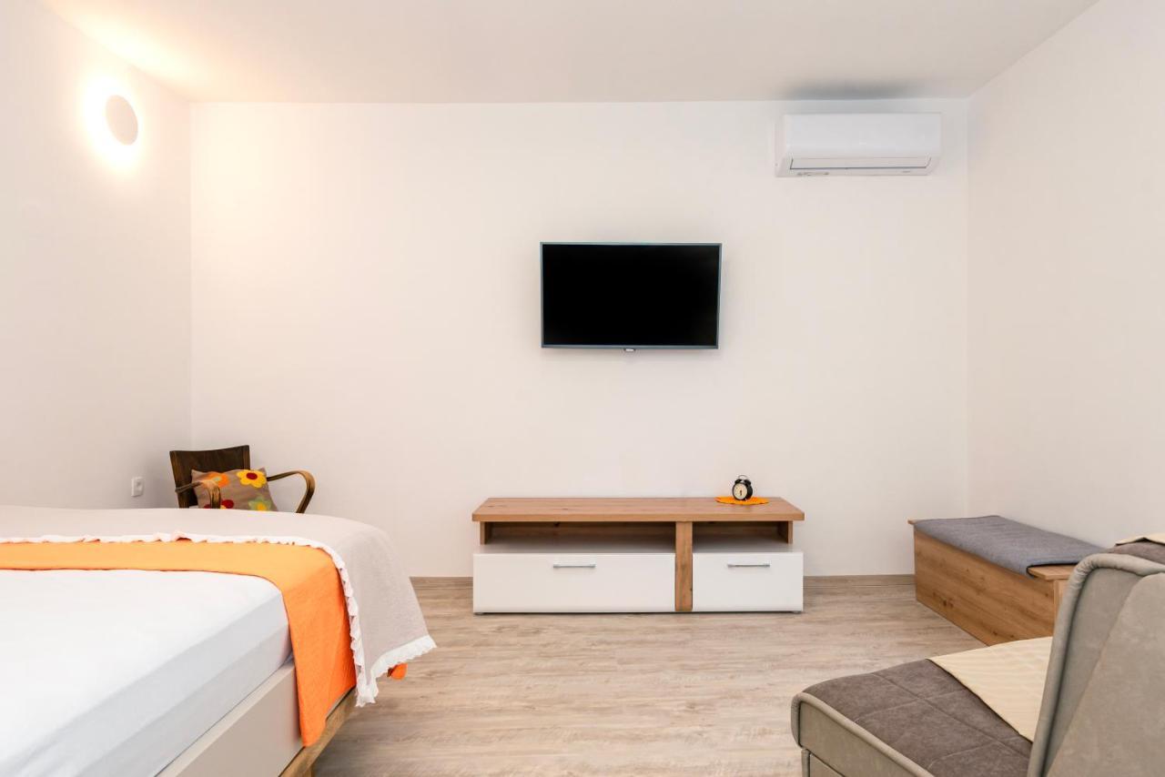 Studio Apartman Max Center Of The Old Town Free Parking Beautiful View Šibenik Extérieur photo